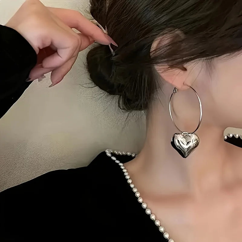 Heart-Shaped Pendant Hollow Hoop Earrings - Fashion Alloy Jewelry for